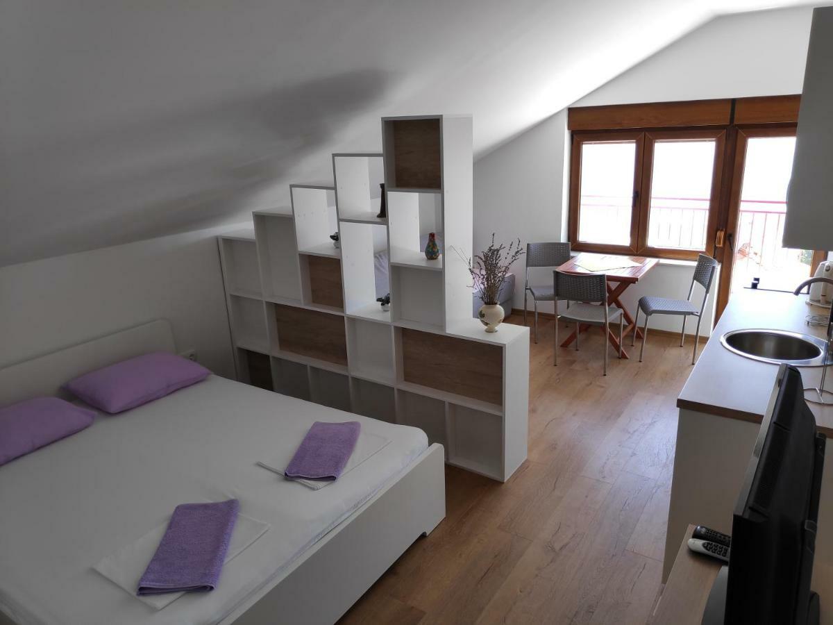 Apartman Anicic Podaca Exterior foto