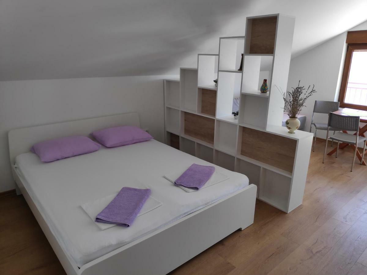Apartman Anicic Podaca Exterior foto