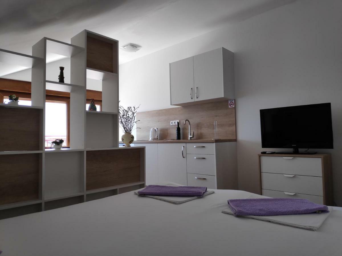 Apartman Anicic Podaca Exterior foto